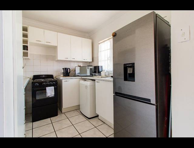 2 BEDROOM APARTMENT FOR SALE IN MEYERSDAL